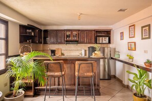 Kitchen counter