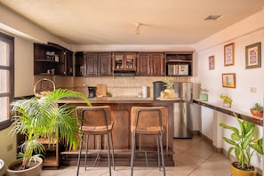 Kitchen counter