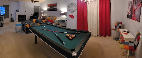 Spielezimmer