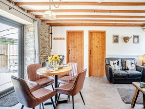 Living room/dining room | The Old cowsheds 5 -Llanilar - Gaer Cottages, Cribyn, Lampeter