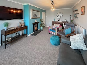 Living area | Mayglen, Crowle