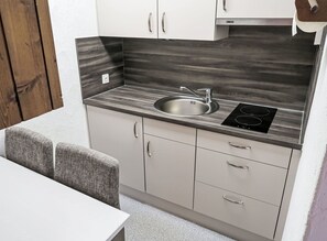 Flooring, Floor, Sink, Plumbing Fixture, Countertop, Cabinetry, Kitchen Sink, Tap, Kitchen, Plumbing