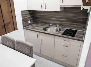 Flooring, Floor, Sink, Plumbing Fixture, Countertop, Cabinetry, Kitchen Sink, Tap, Kitchen, Plumbing
