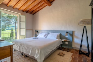 Autumn, Bedroom, Spring, Summer