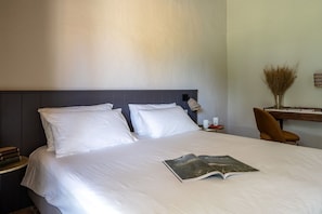 Autumn, Bedroom, Spring, Summer