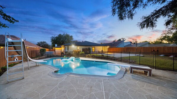 Pool
