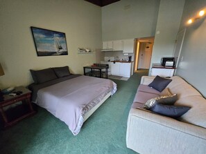 Queen bed