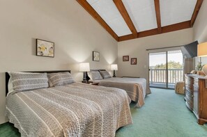 2 queen beds