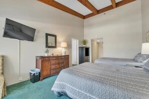 Room (1)