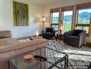 Living room with mountain views
