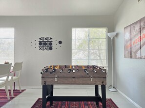 Spielezimmer