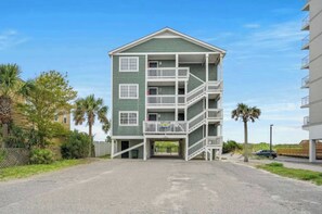 Beautifully landscaped and ready to welcome you home.

