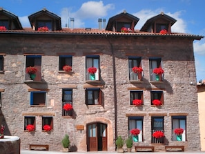 Façade