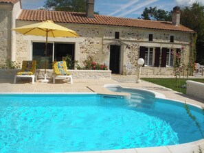 Vue sur piscine