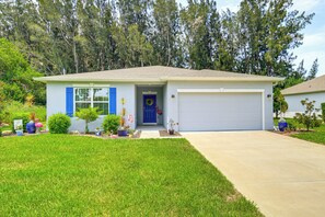 Property Exterior | Single-Story Home | Keyless Entry