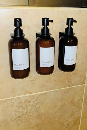 Badezimmerausstattung