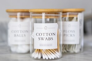 Bathroom amenities