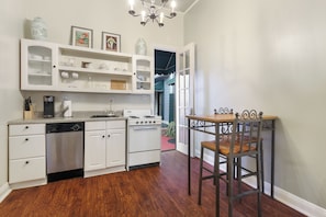 Armstrong's Small Kitchen