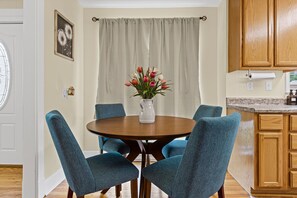 Cozy dining experience
