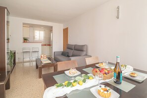 Wohn- und Esszimmer