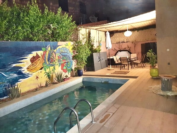 Pool