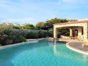 Vue sur piscine