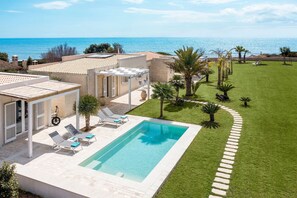 Activities, Building Exterior, Garden, Pool, Spring, Summer