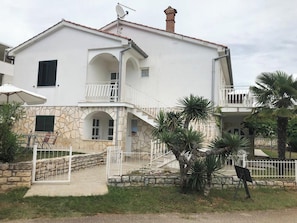 Façade