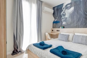 Sleep, work, repeat – all in comfort. Check availability!