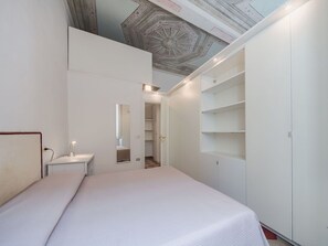 Interior Design, Floor, Flooring, Ceiling, Room, Furniture, Bedroom, Bed, Home, Apartment