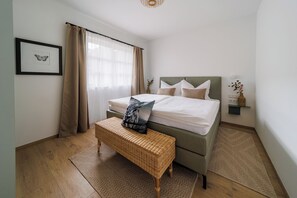 Zimmer1 appartement schlafzimmer schlafen ruhe wohlfuehlen goellitzhof weitra waldviertel urlaub nat