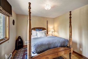 Bedroom 1 with queen bed and Smart TV