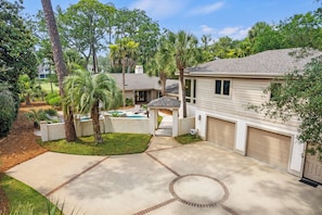 8 Beach Lagoon | Front of House - 8 Beach Lagoon | Front of House