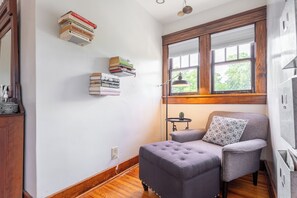 The Shelby Suite (LG) - 13