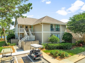 919 Harbour Point on 2nd Floor