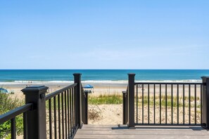 SN0693: Pelican Pelican Pelican | Private Dunetop Deck w/ Direct Beach Access