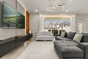 16125 Palm Frond Ave (3).jpg