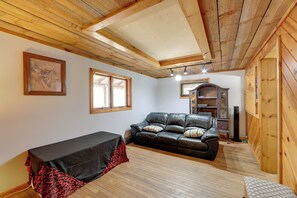 Living Area | Flat-Screen TV | Board Games