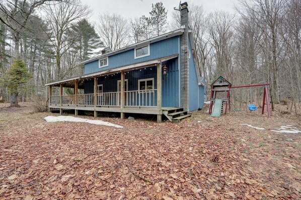 Remsen Vacation Rental | 2BR | 1BA | 2 Steps to Enter | 1,050 Sq Ft