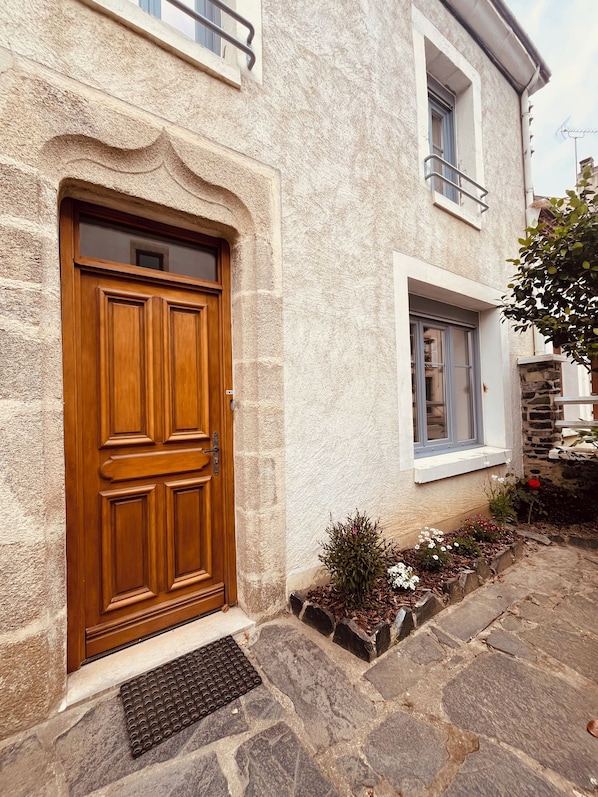 Exterior detail