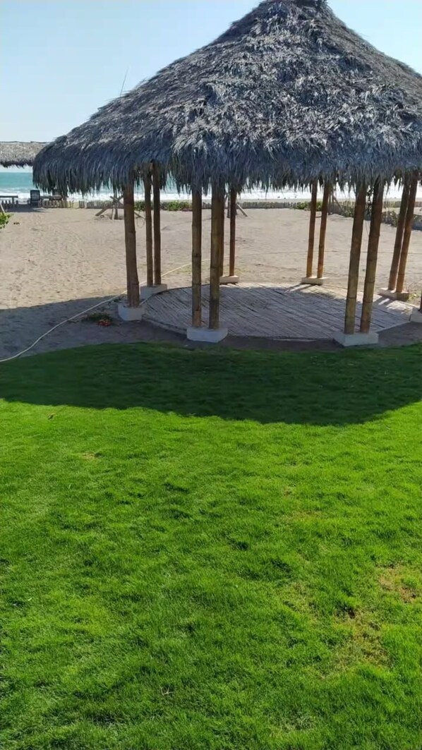 Strand