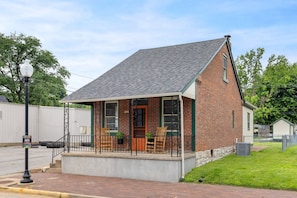 Front Exterior of the home