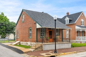 Front Exterior of the home