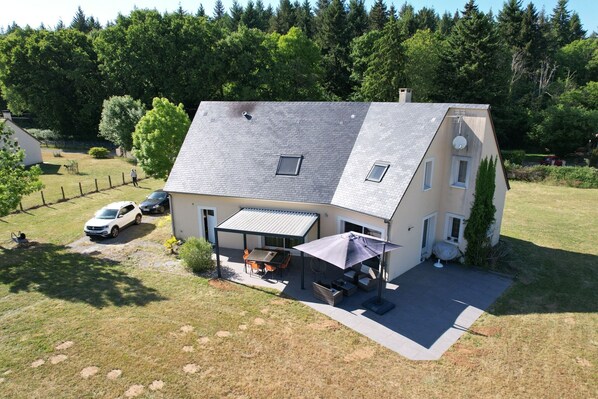 Extérieur maison de vacances [été]