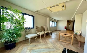 Entré / Reception