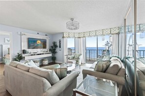 Living Room Layout 