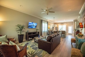 Brand new furnishings & decor in this open concept living & dining area ensures you and your guests make the most of your time together
