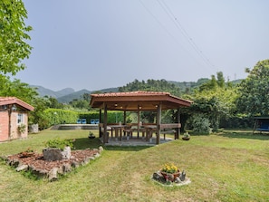 Tree, Landscape, Rural Area, Land Lot, Hill Station, Garden, Cottage, Farmhouse, Mountain Range