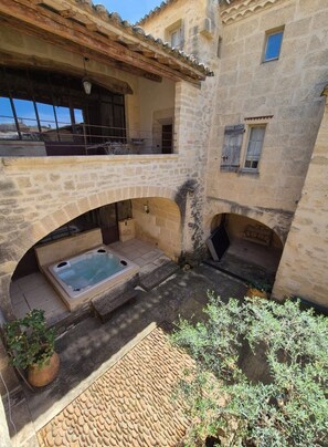 Bubbelpool utomhus
