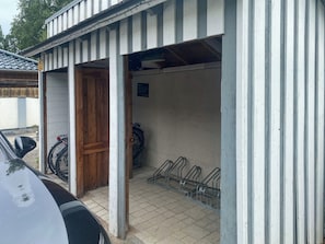 Enceinte de lâhĂ©bergement